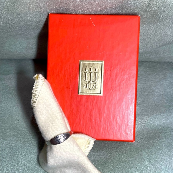 James Avery Jewelry - James Avery small butterfly engraved ring